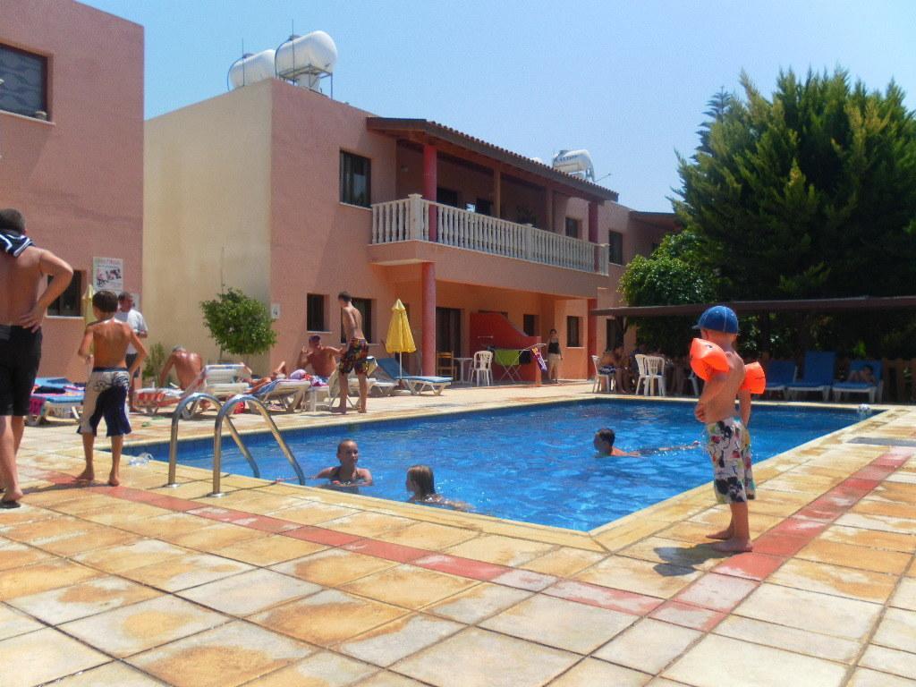 Anastasia Holiday Apartments Klorakas Esterno foto